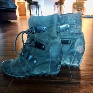 SOREL Waterproof Joan of Arctic Mid Wedge Boot 7.5